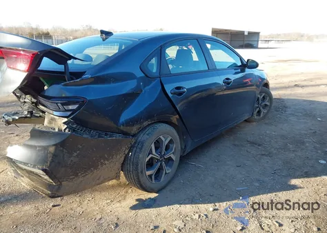 2021 Kia Forte Lxs из США, поврежденный, VIN 3KPF24AD4ME330623